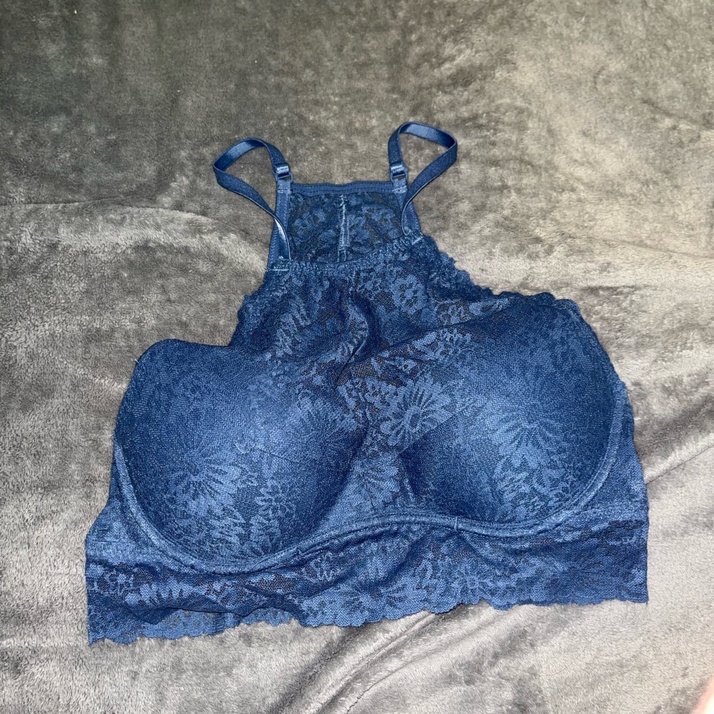 Brand New Never Worn Victoria Secret Bralette!
